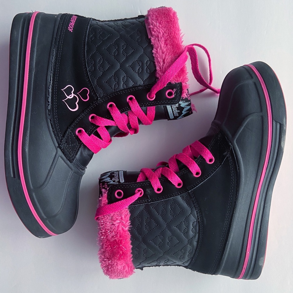 Skechers Girls Waterproof Snow Boots 5 - Like New!